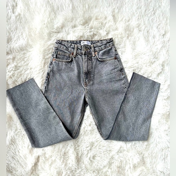 Zara Denim - Zara High Waisted Grey Jeans Size 0